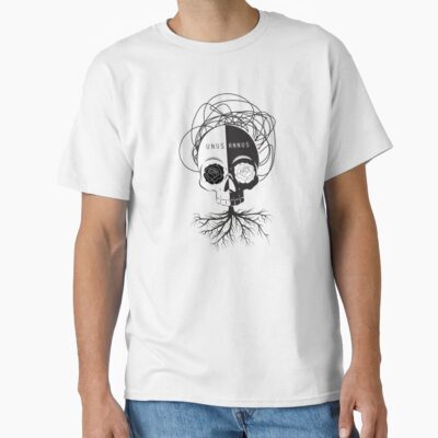 Unus Annus Skull T-shirt