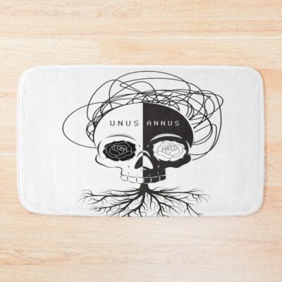 Unus Annus Skull Bath Mat
