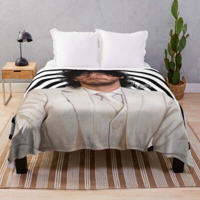 Memento Mori Unus Annus Throw Blanket