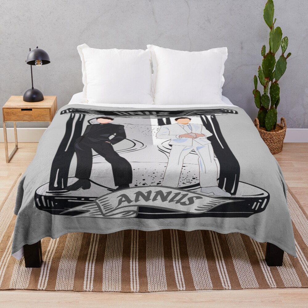 Unus Annus Fan Art Throw Blanket